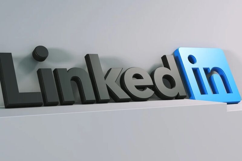 Les étapes pour supprimer un CV de votre profil LinkedIn